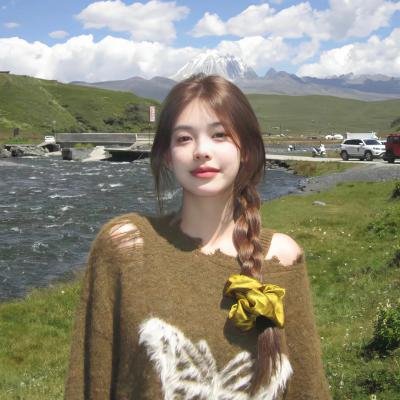 野女孩海报